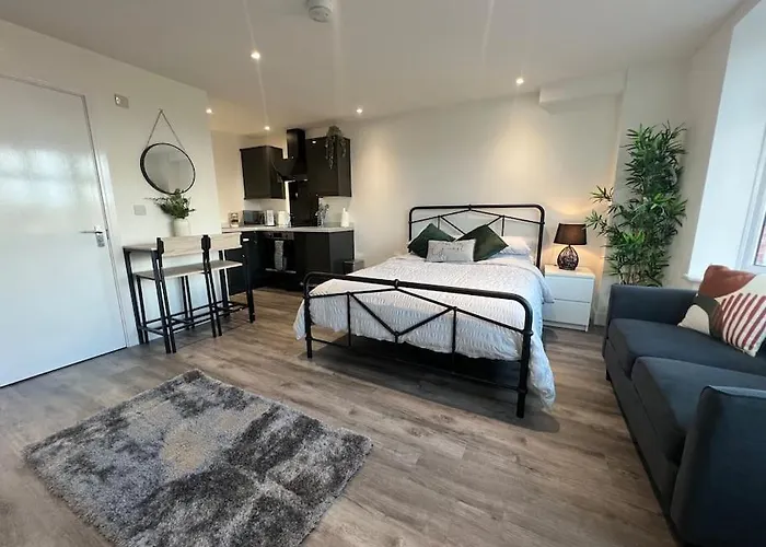 Abbotsbury 1 Bed Opposite Uwe Free Parking